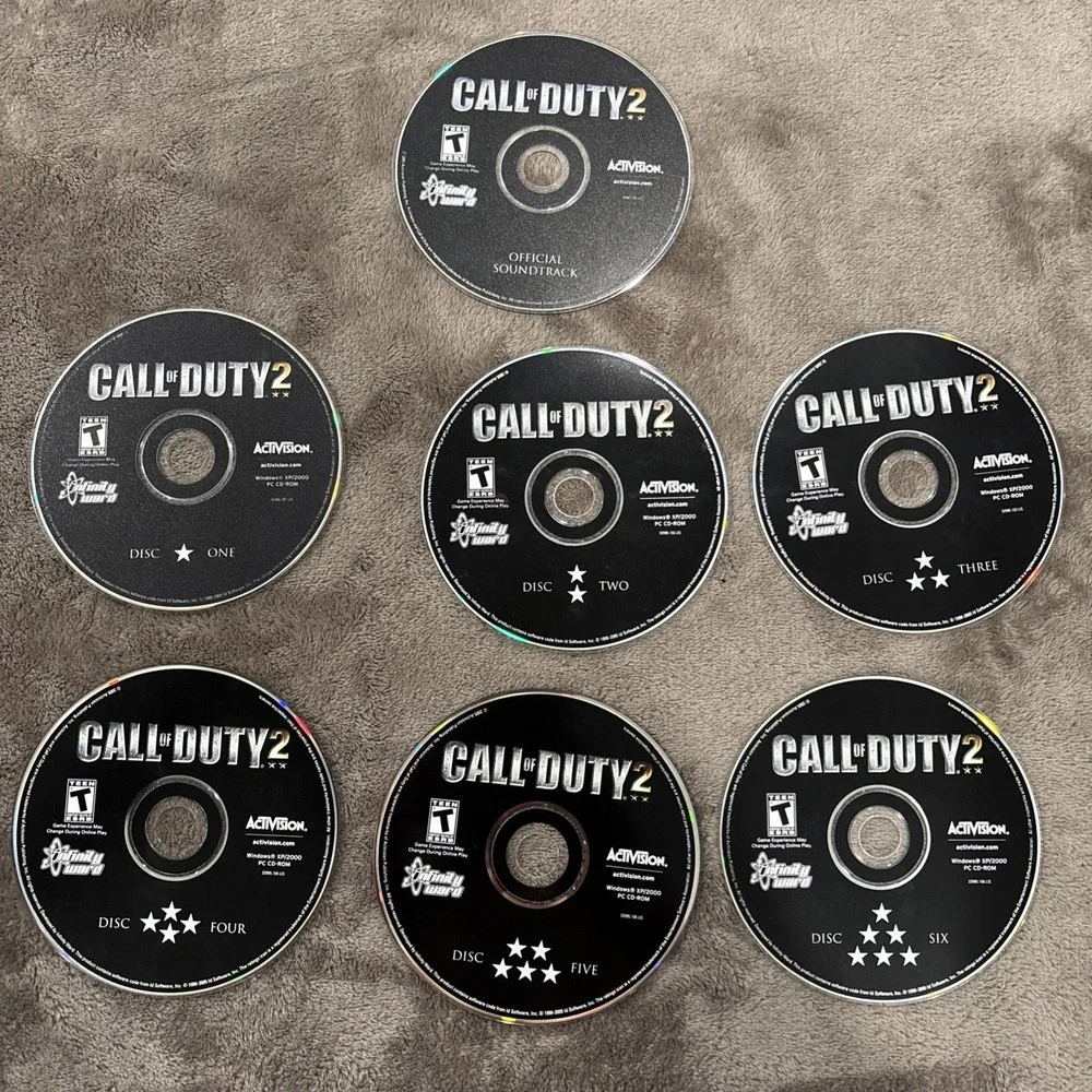 Call of Duty 2 PC CD-ROM Windows Video‎ Game 7 Disc w/ Manual Activision Vintage